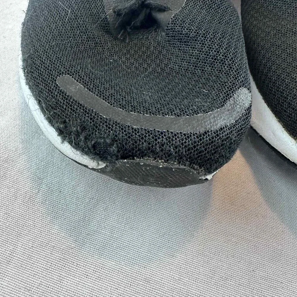 Nike Revolution 6 Women’s Running Shoes – Black/White –‎ Size 8W